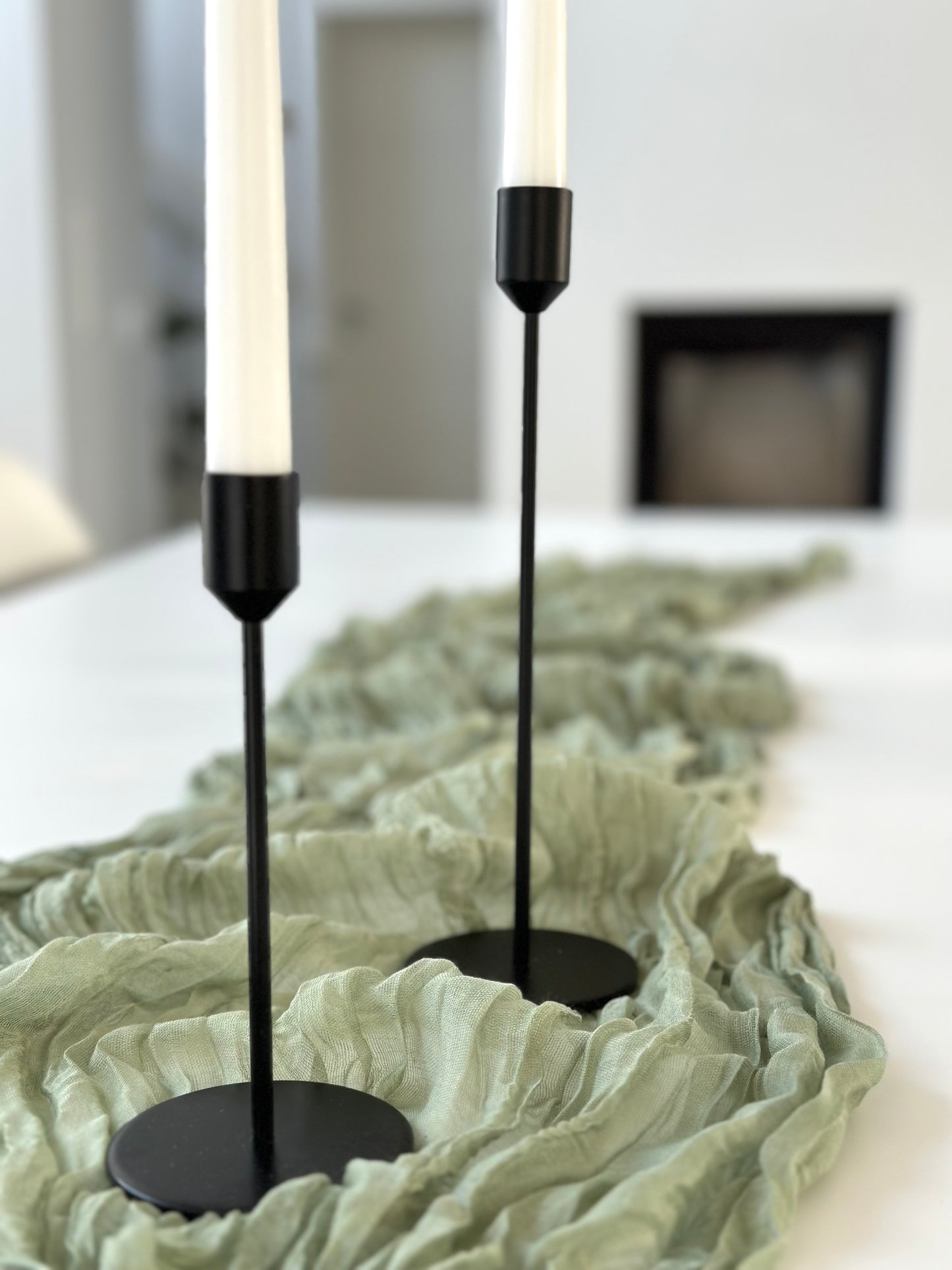 Kynttilänjalka musta pieni