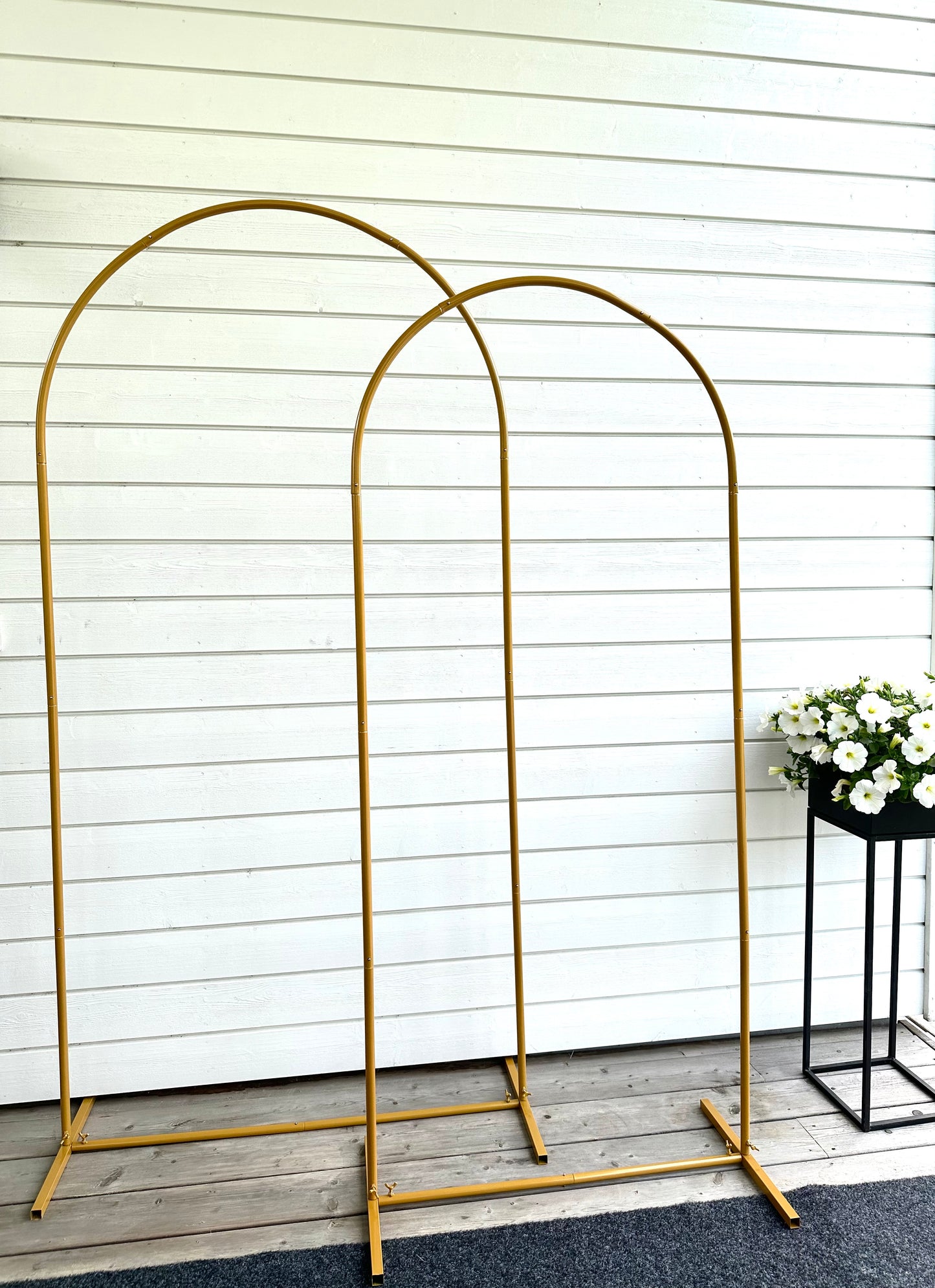 Juhlakaari kaareva, pieni