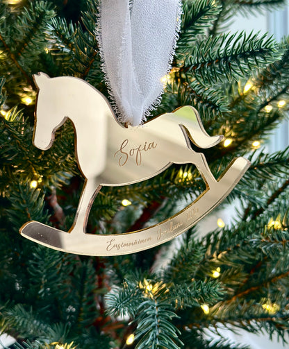 Ensimmäinen Jouluni - keinuhevonen